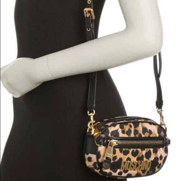 Authentic MOSCHINO Learher/canvas zip top cheetah print Crossbody - Picture 15 of 15